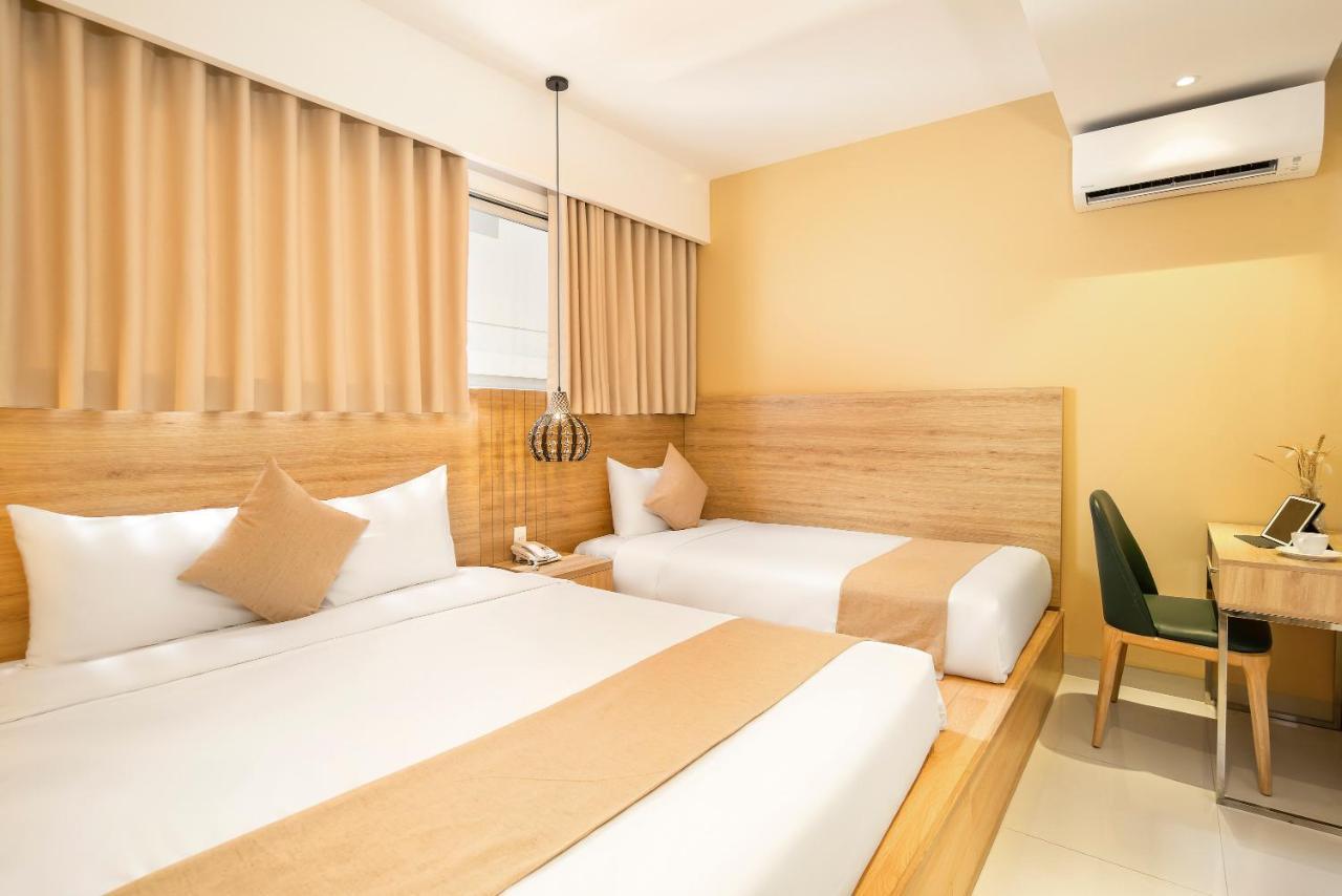 Bella Merry Hotel And Apartment Da Nang Exteriör bild