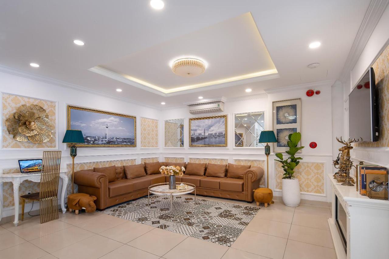 Bella Merry Hotel And Apartment Da Nang Exteriör bild